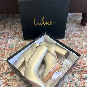 Lulu's gold Ankle Boots